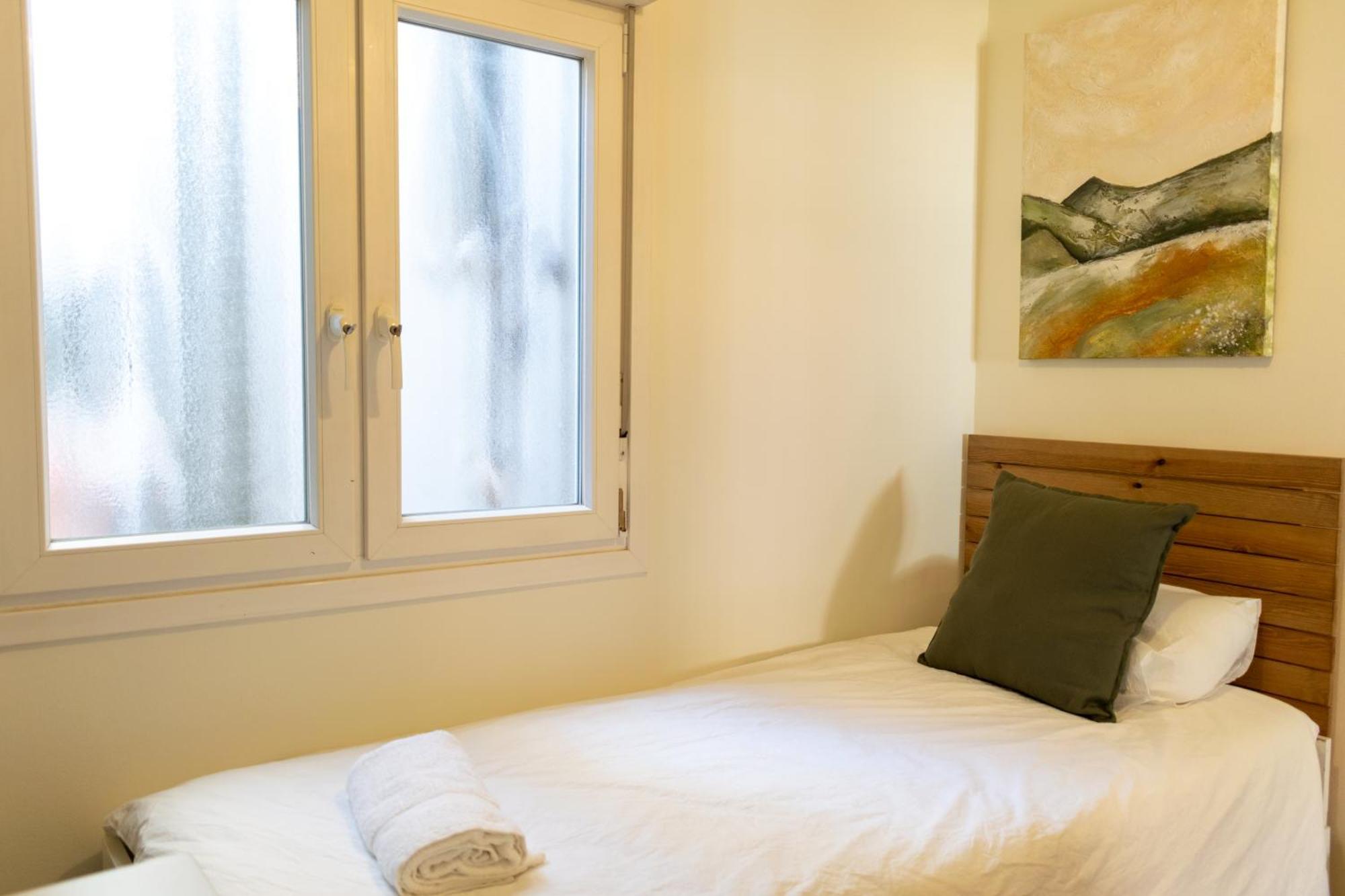 Cozy In Residential Center By Maison Pinata * Barcelona